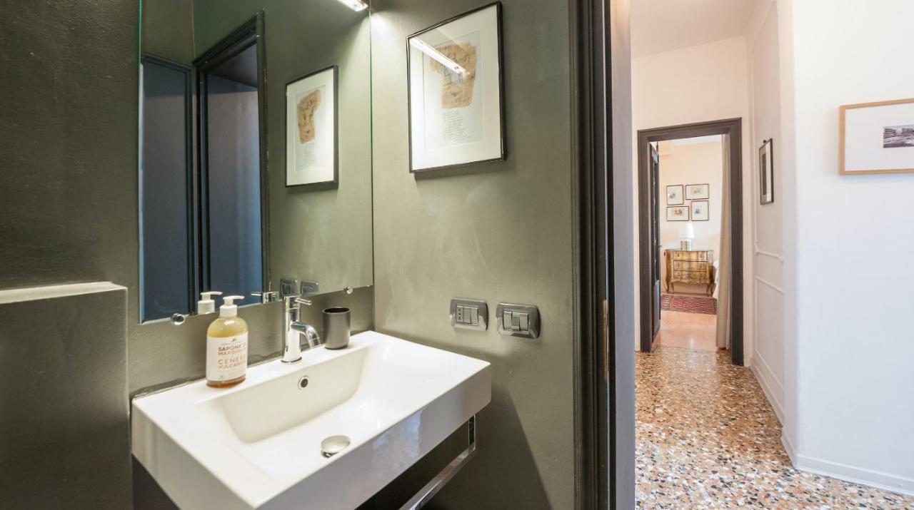 Stylish Renovated In The Heart Of The City * Venedig