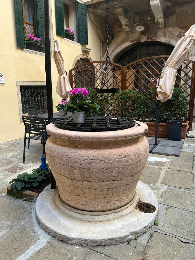 Corte Del Doge Di Rialto Venezia