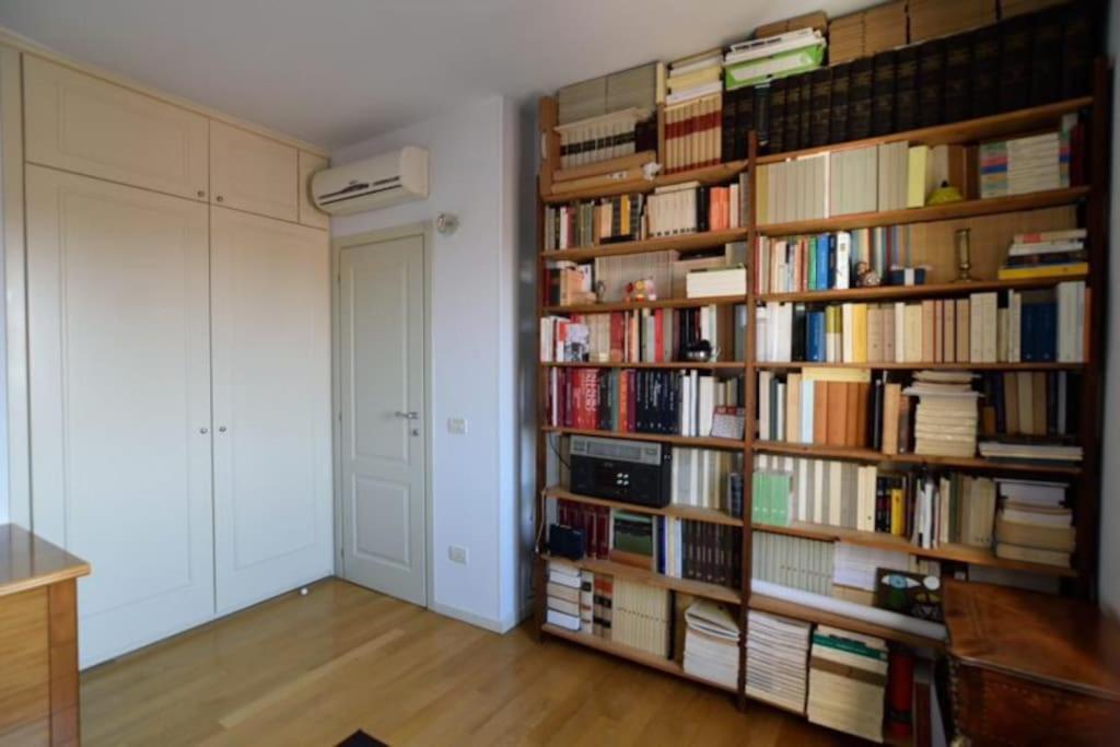 Appartement Savorgnan Tricamere Con Terrazza Venetië