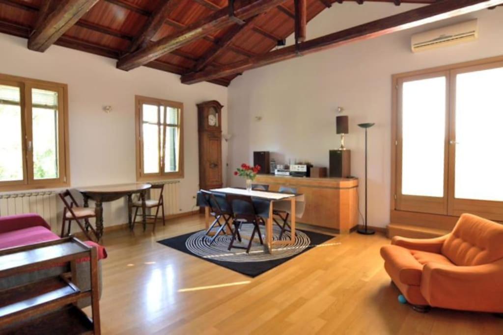 Savorgnan Tricamere Con Terrazza *
