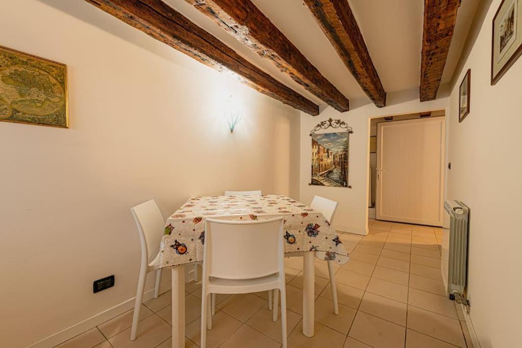 Casa Leone- Cozy And Flat In Appartement Venise