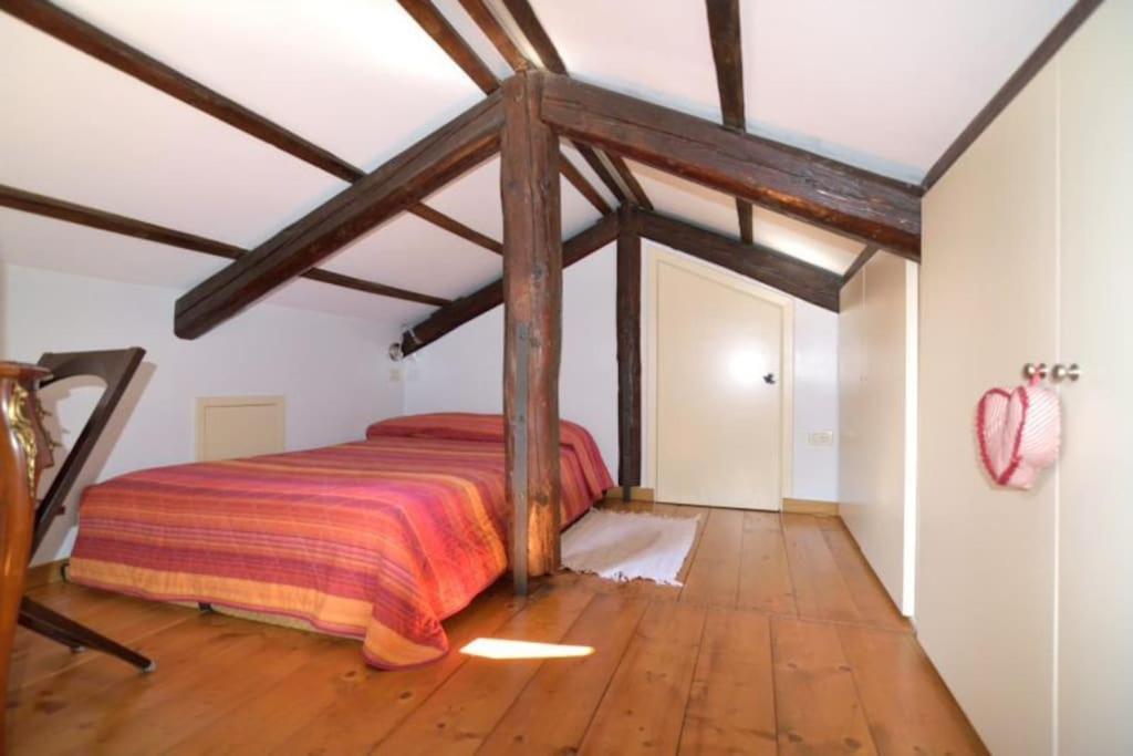 Savorgnan Tricamere Con Terrazza Appartement Venetië