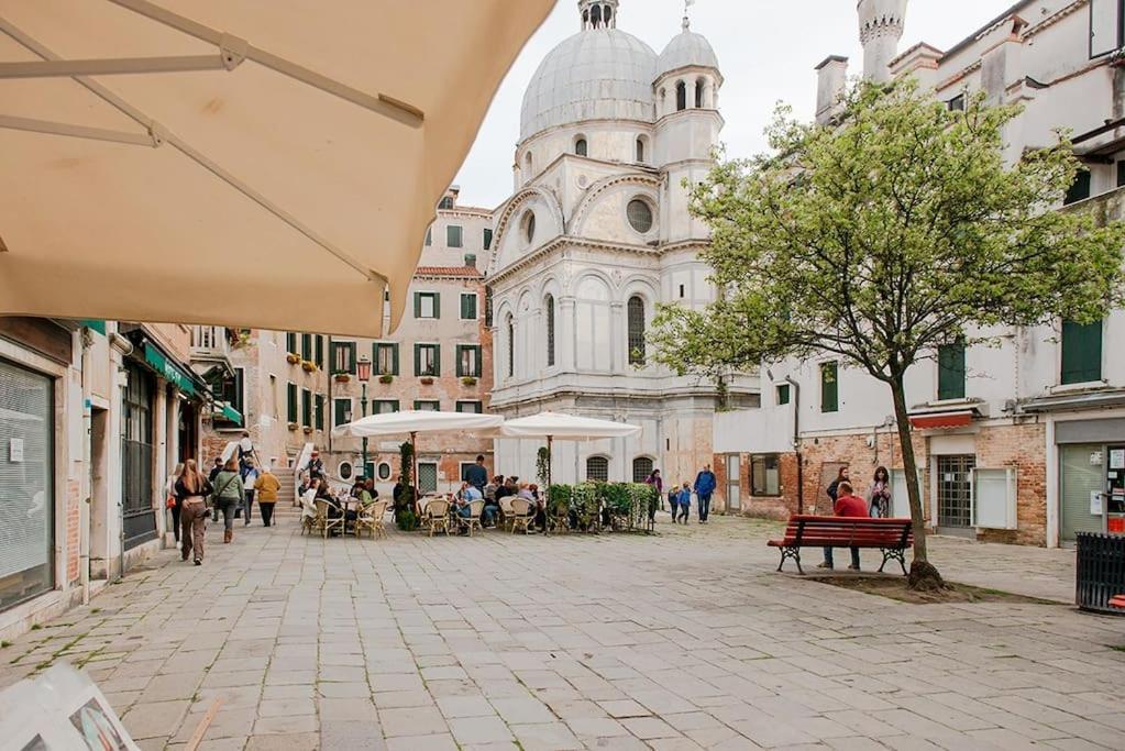 Delightful At 5 Mins From Rialto Bridge Apartment