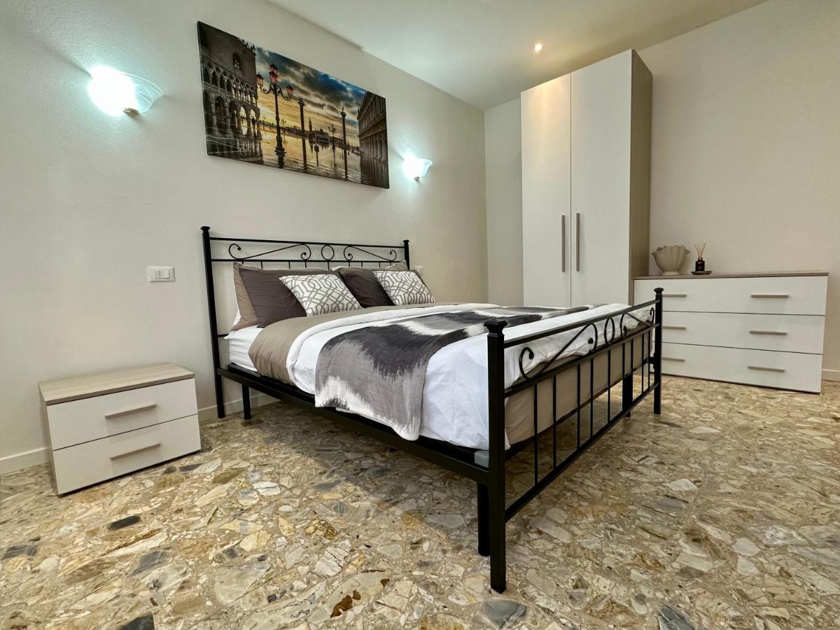 Modern Sweet Venedig