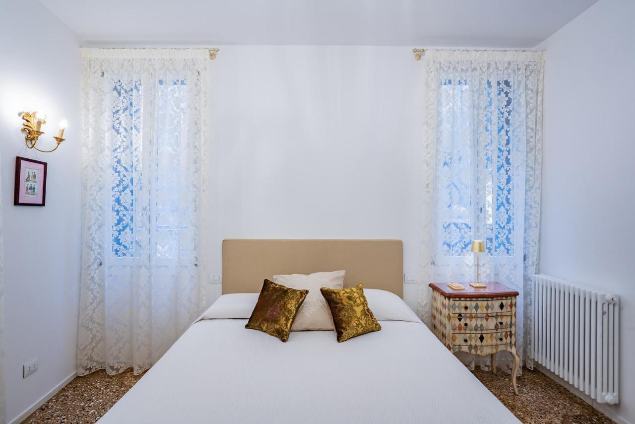Appartement Ca' San Beneto Completely Refurbished In A Fabulously Area
