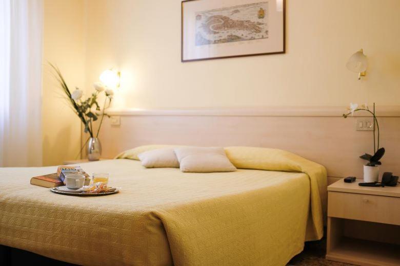 Santa Lucia Hotel Venetië