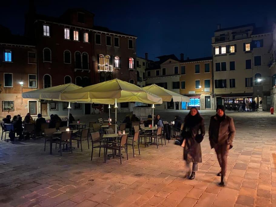 Grace In * Venedig