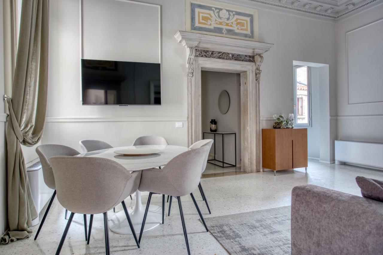 Palazzo Bonvicini 10 * Venezia