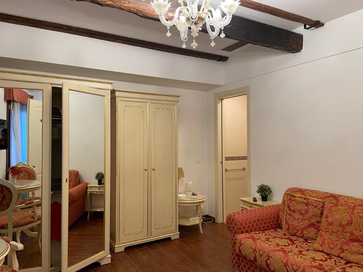 Rio Del Piombo Suites - 101 Flats In Appartement *
