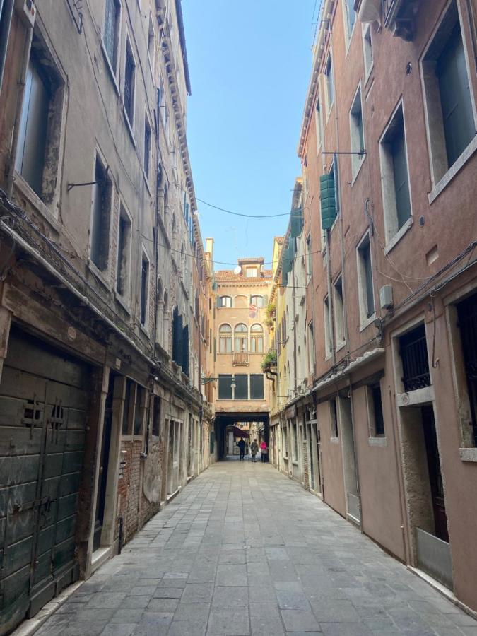Casa Tella * Venezia
