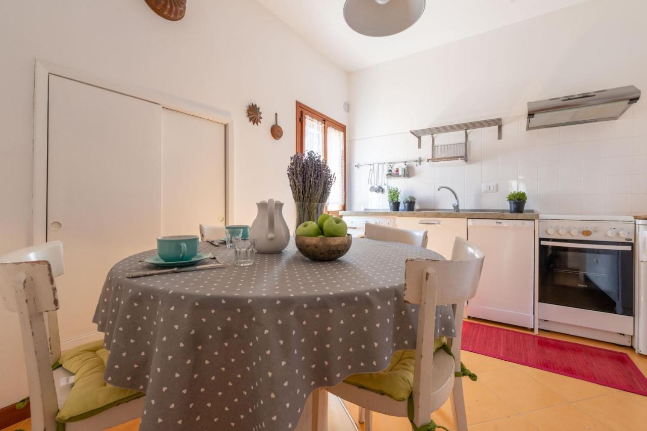 Ca' Venexiana Spacious Central Apartment
