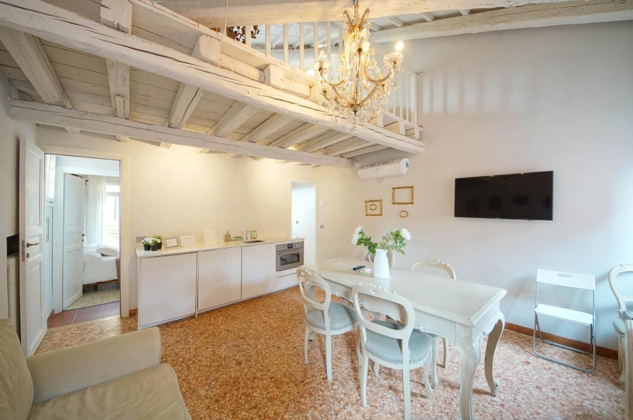 Dolcevita N 509 Venise