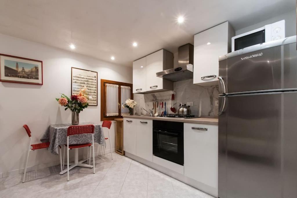 Ca'mariagrazia Flat In With Private Patio Appartamento Venezia