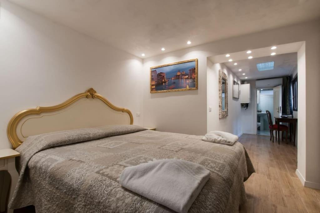 Ca'mariagrazia Flat In With Private Patio *