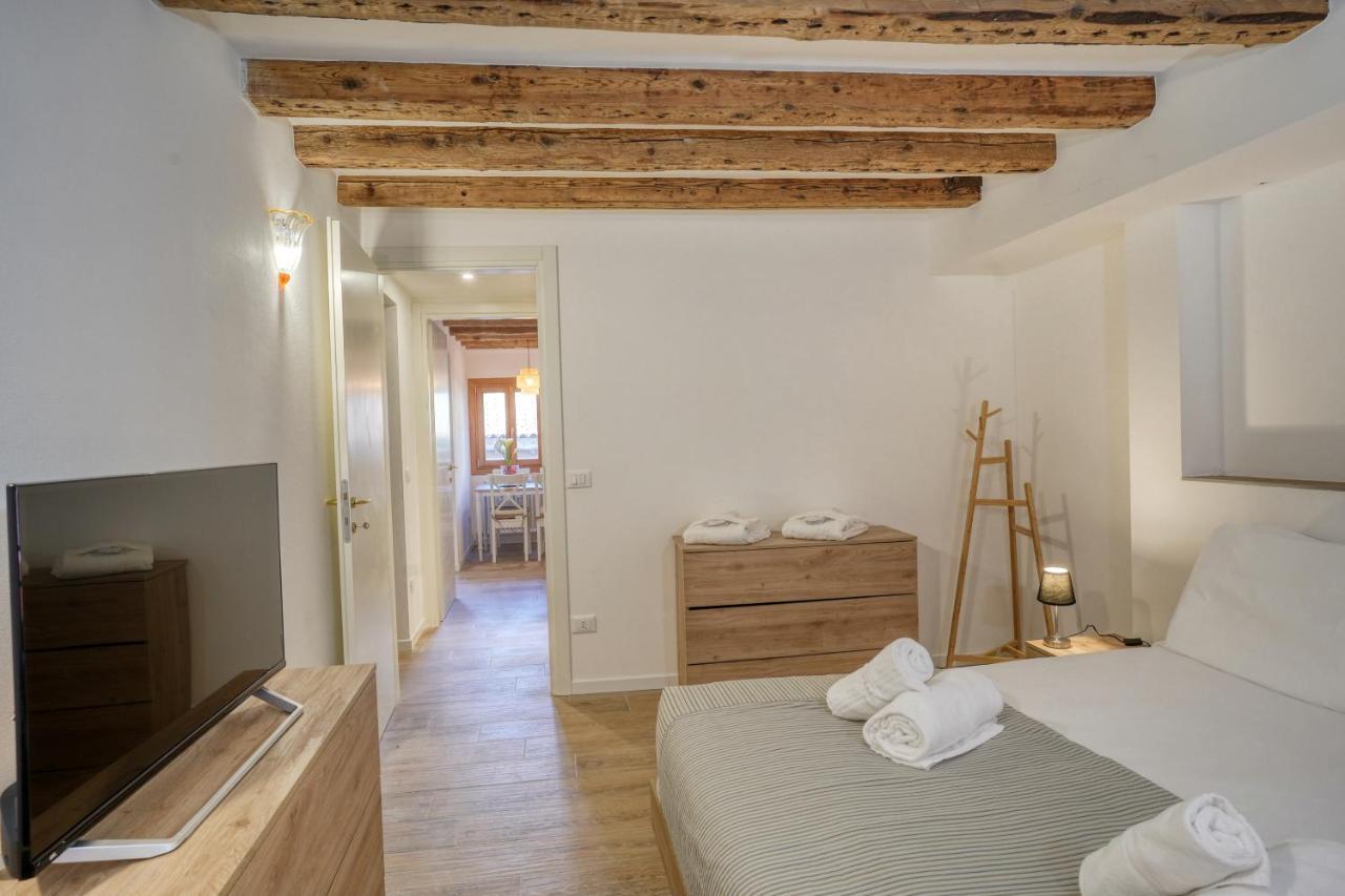 Appartement Ecco *