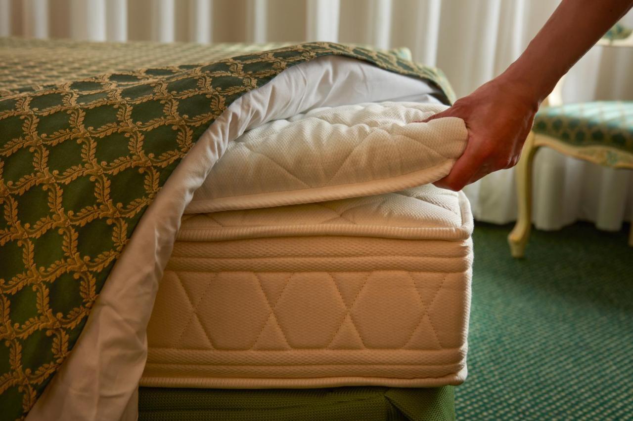 Hotel Commercio & Pellegrino 3*