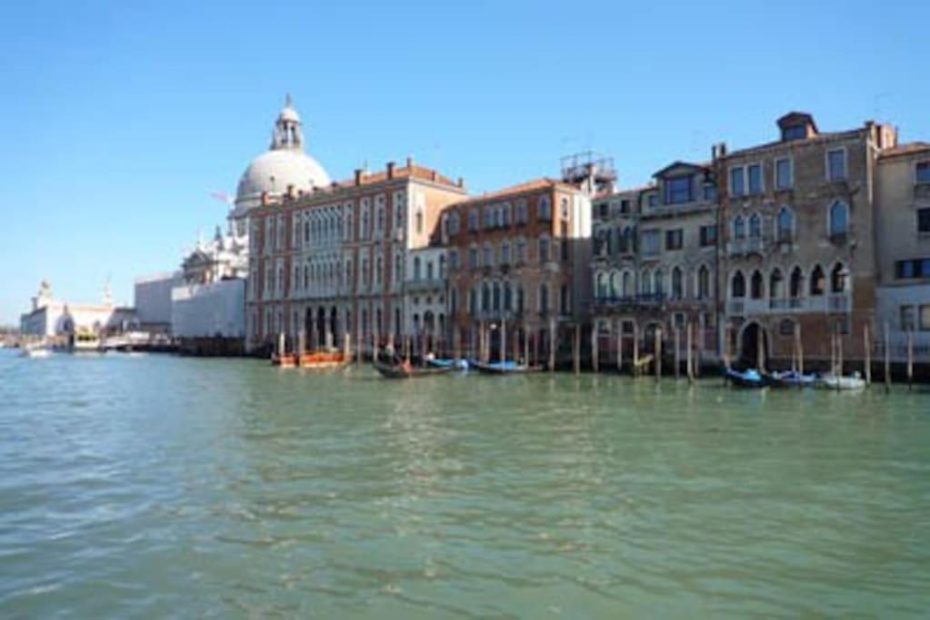 San Marco Charming With Canal View Appartement