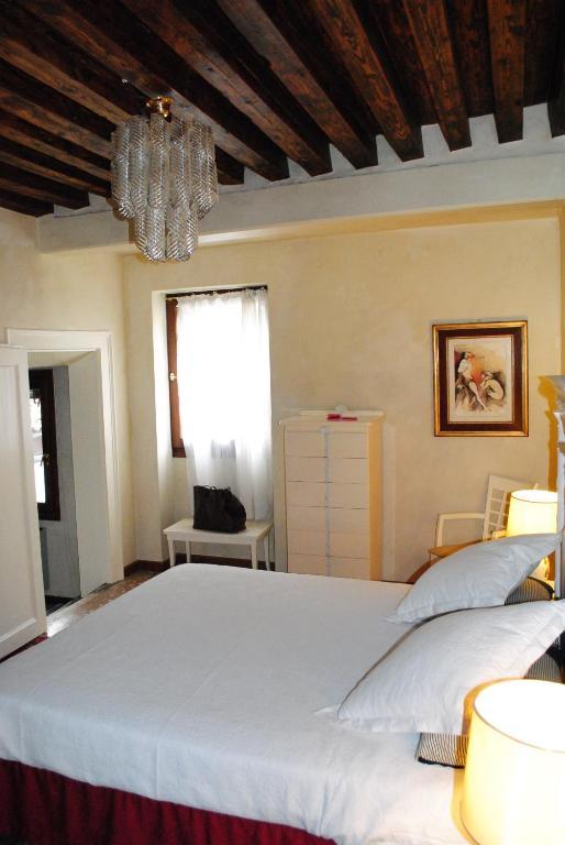 San Firmino Canal View Bed & Breakfast 2*