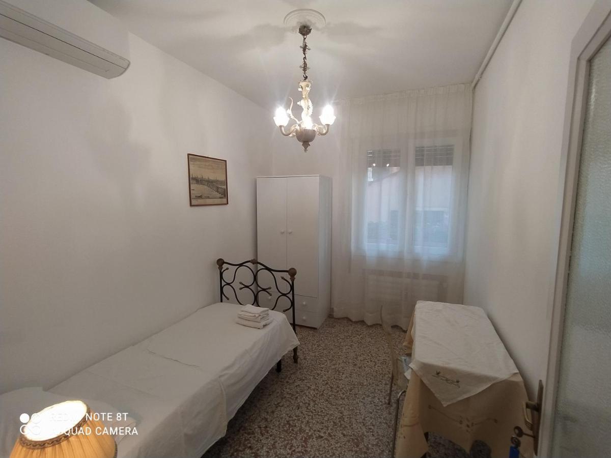 Affittacamere Casa Gialla Venezia