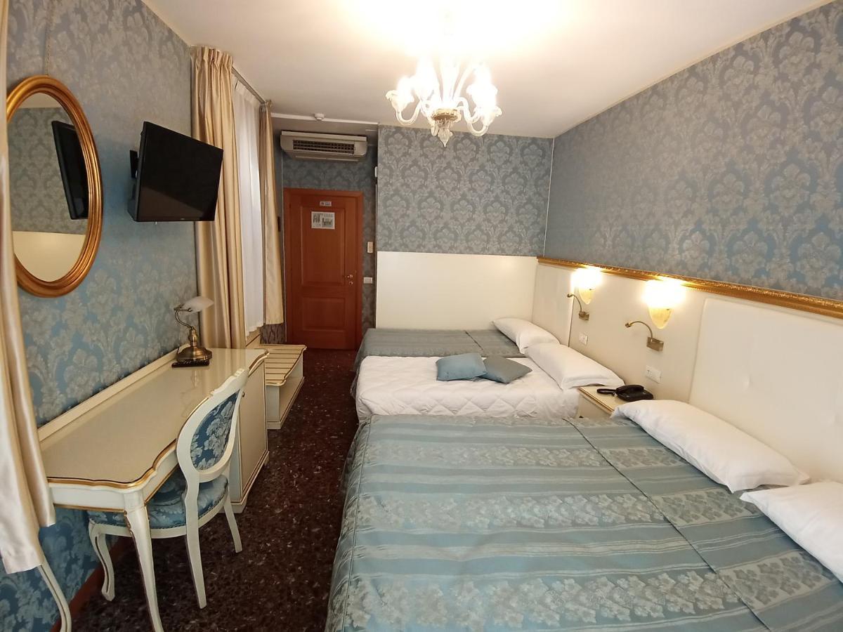 Il Mercante Di 3* Venise