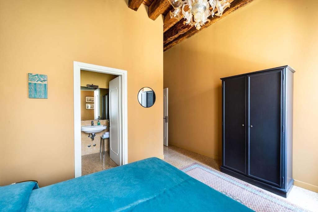 Apartment Ca Regina Panada - Passion On The Canal Venice