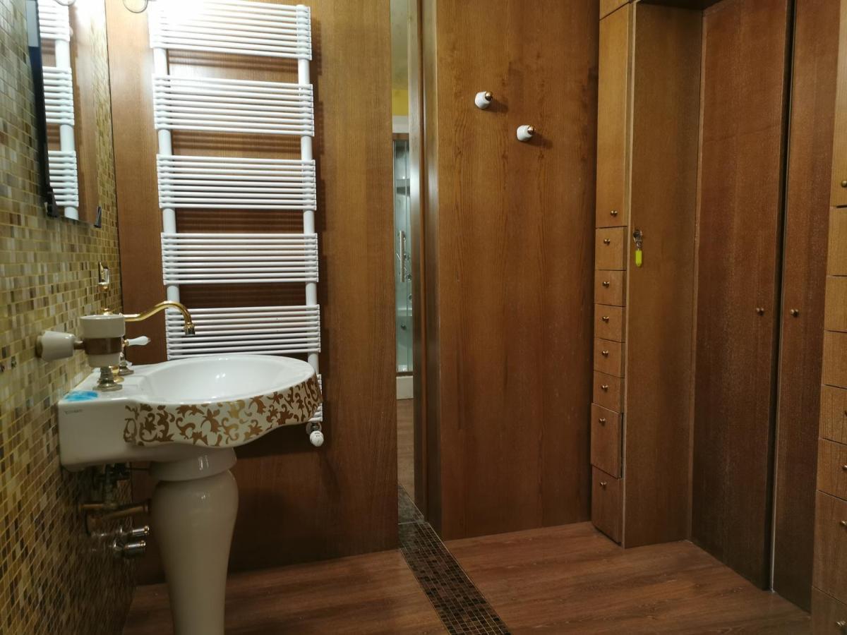 Bed & Breakfast In Suite&apartments 2*