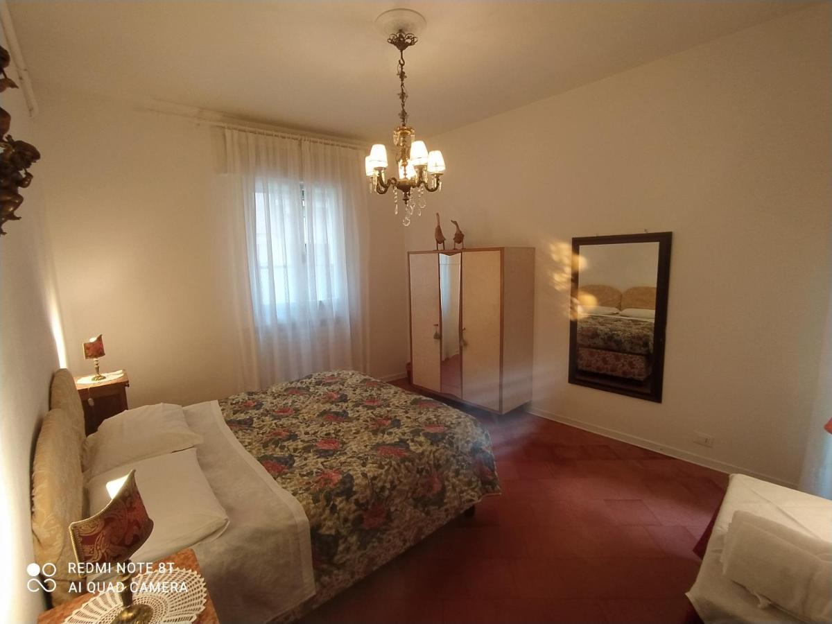 Casa Gialla Affittacamere *