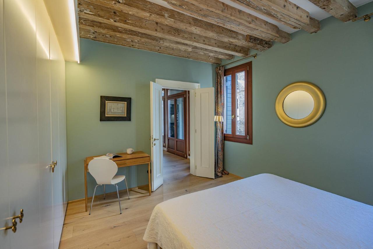 Ca' Delle Vele Charming In Dorsoduro * Venise