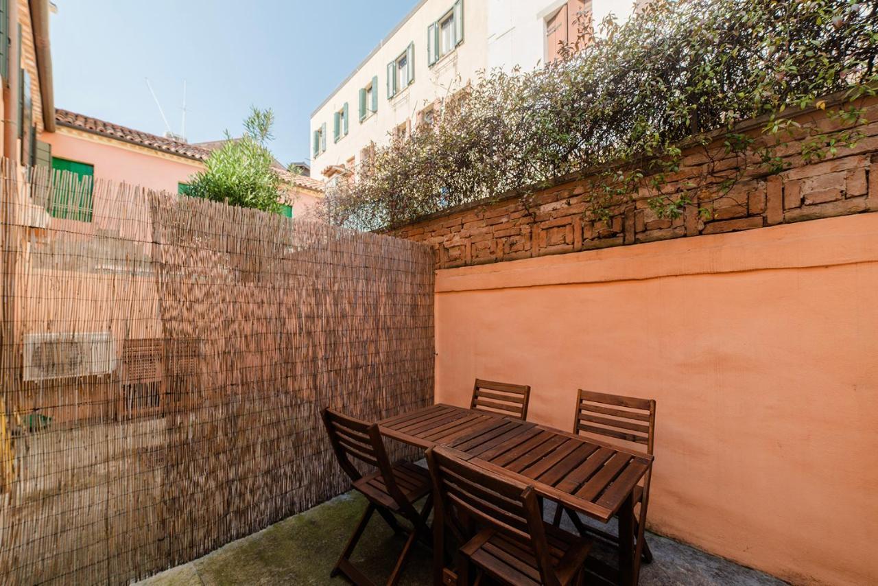 Corte Apartment *