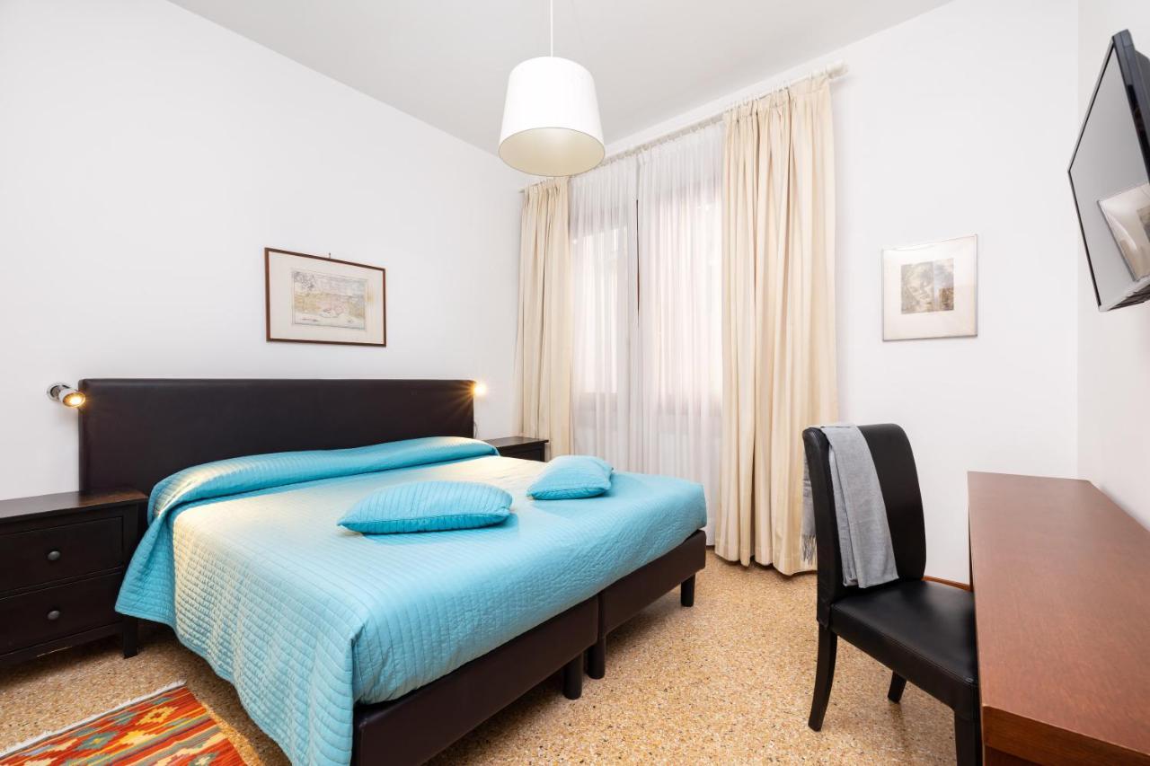 Ca' Foscolo 2* Venetië