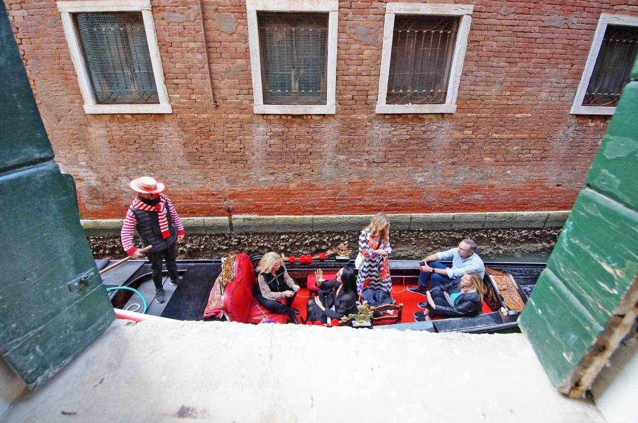 Gondola View Apartment *