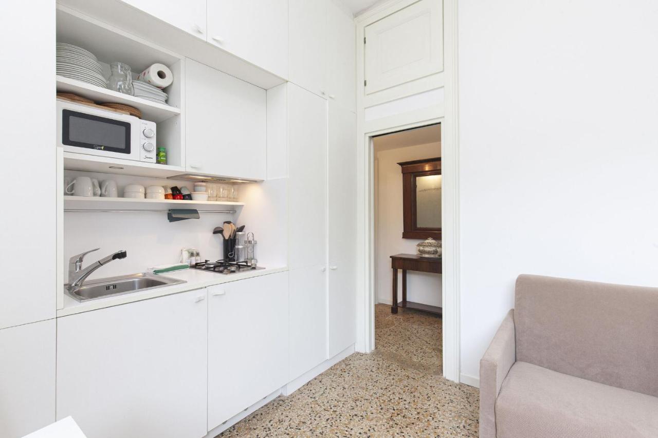 Santa Marta By Halldis Venise