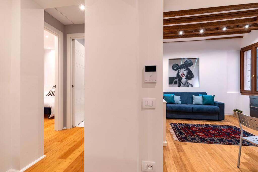 Loft San Stae 18.27 *