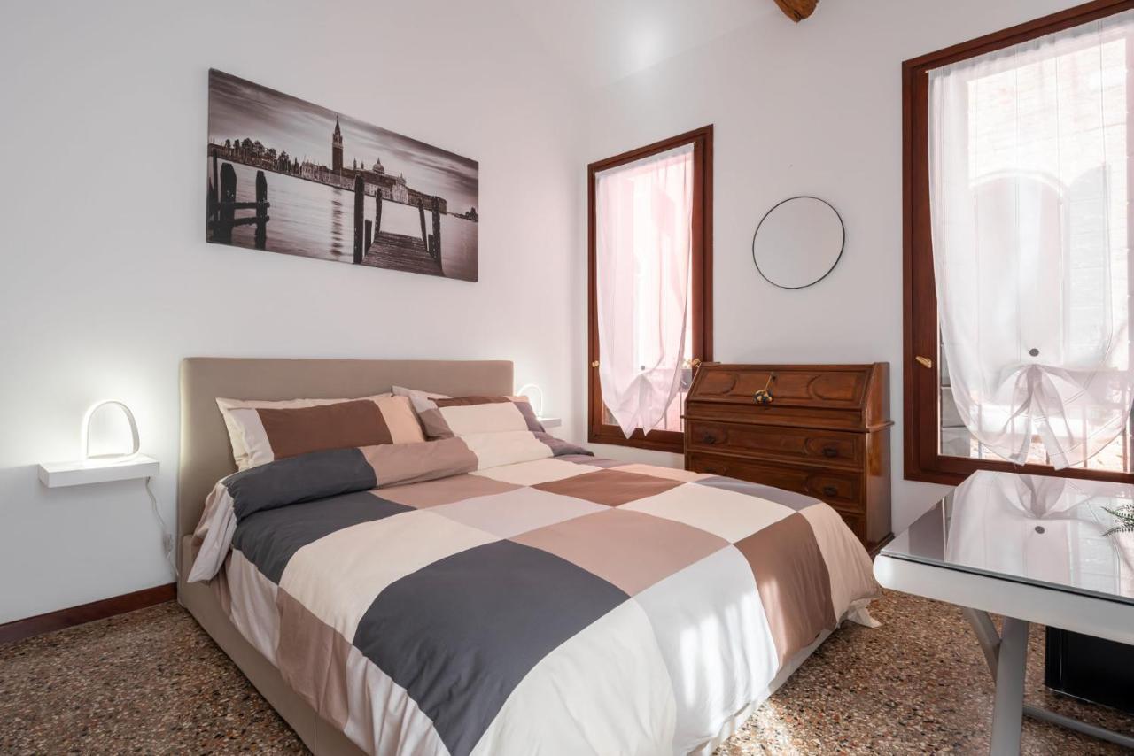 Rava - San Marco With Pool Apartment
