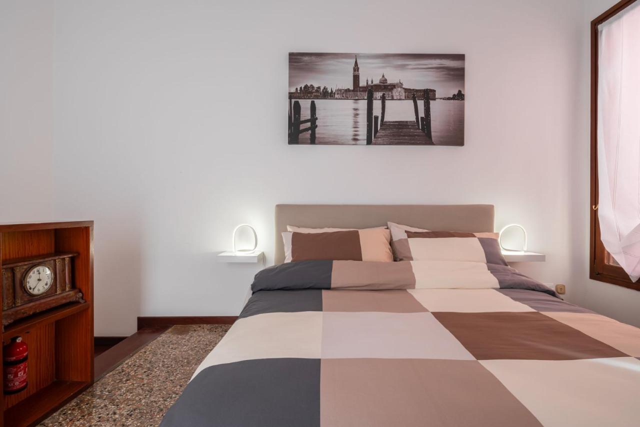 Rava - San Marco With Pool Apartment *