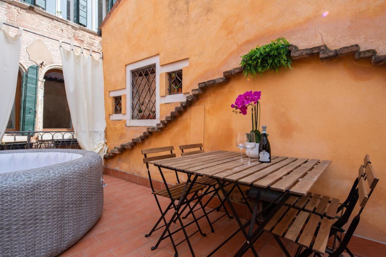 Rava - San Marco With Pool Apartment *
