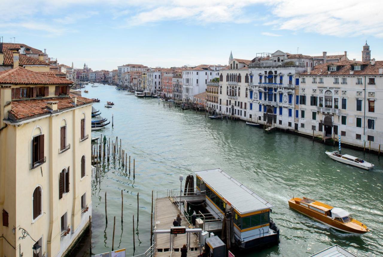 Celestina Grand Canal Venise