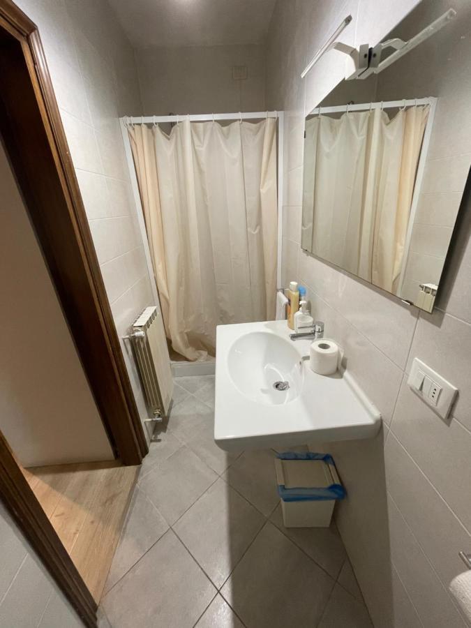 Romantic Enchantment With Private Bathroom Venise