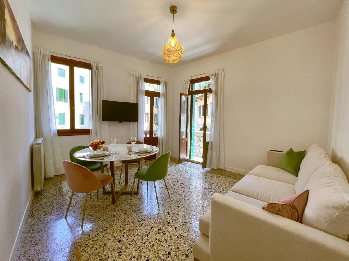 Appartamento Splendid “true Apartment” Overlooking Water Venezia
