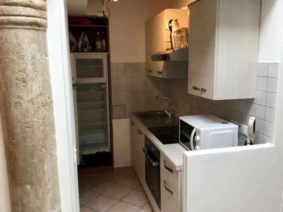 Close Guglie Bridge Apartment *