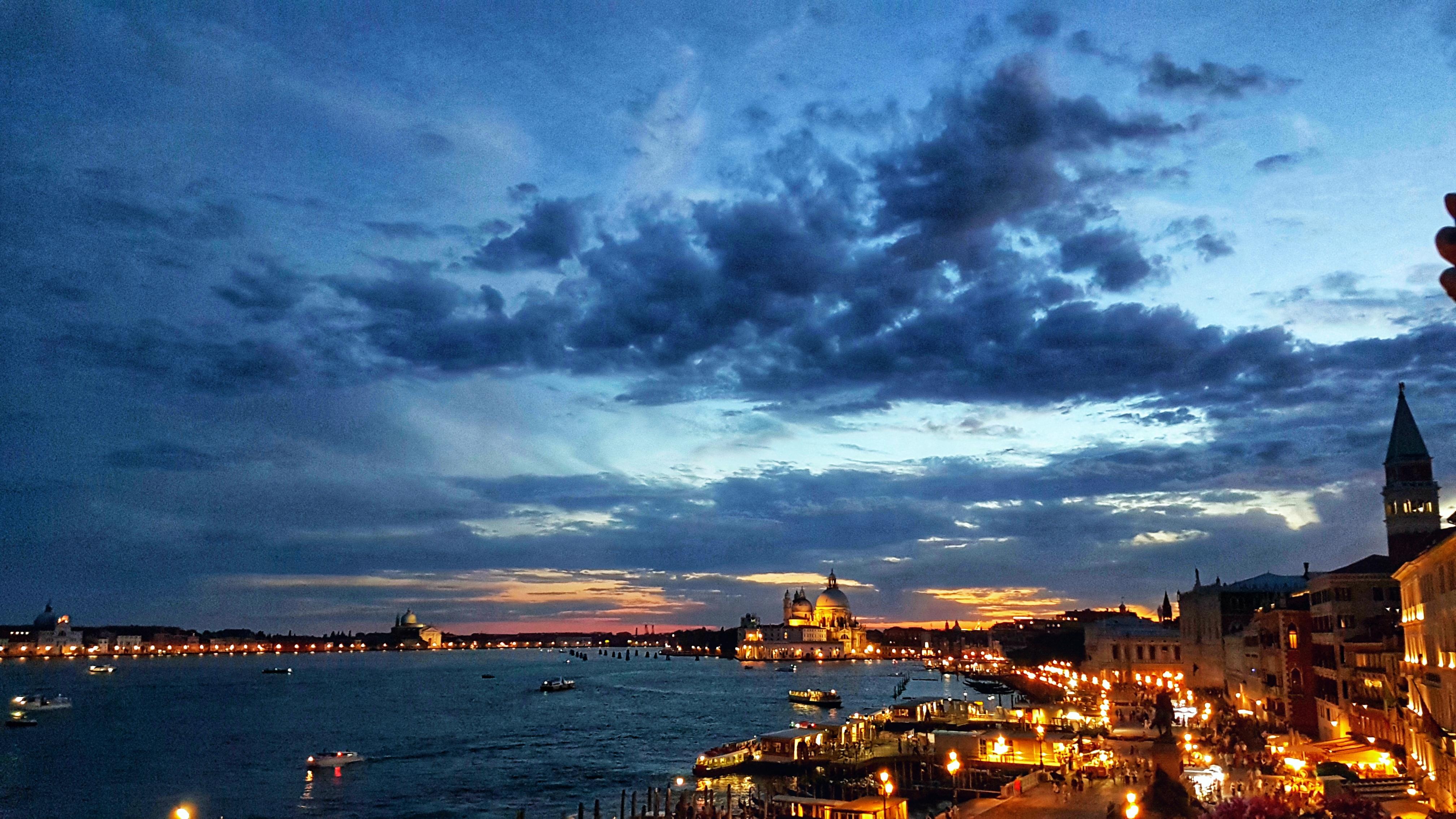 Vivaldi Hotel 4*