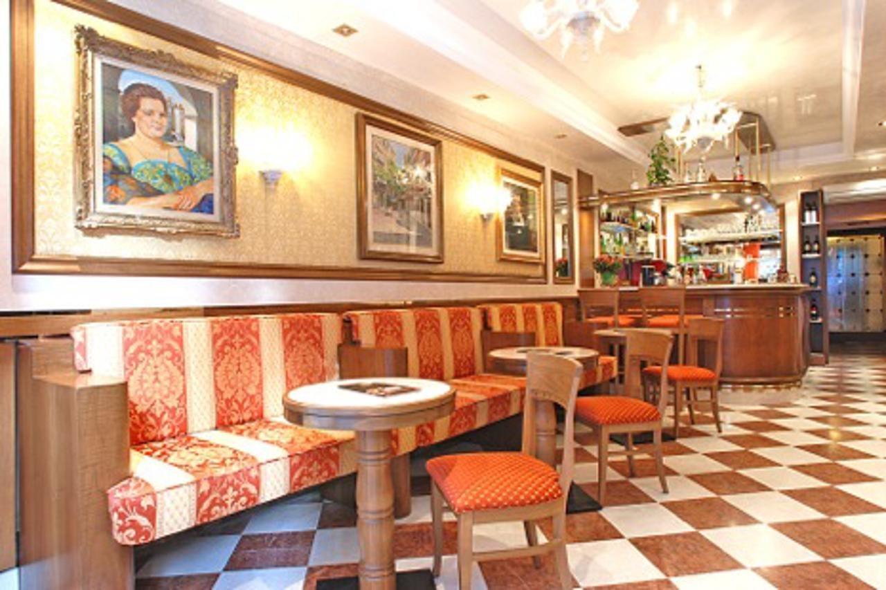 Fontana Hotel 3*