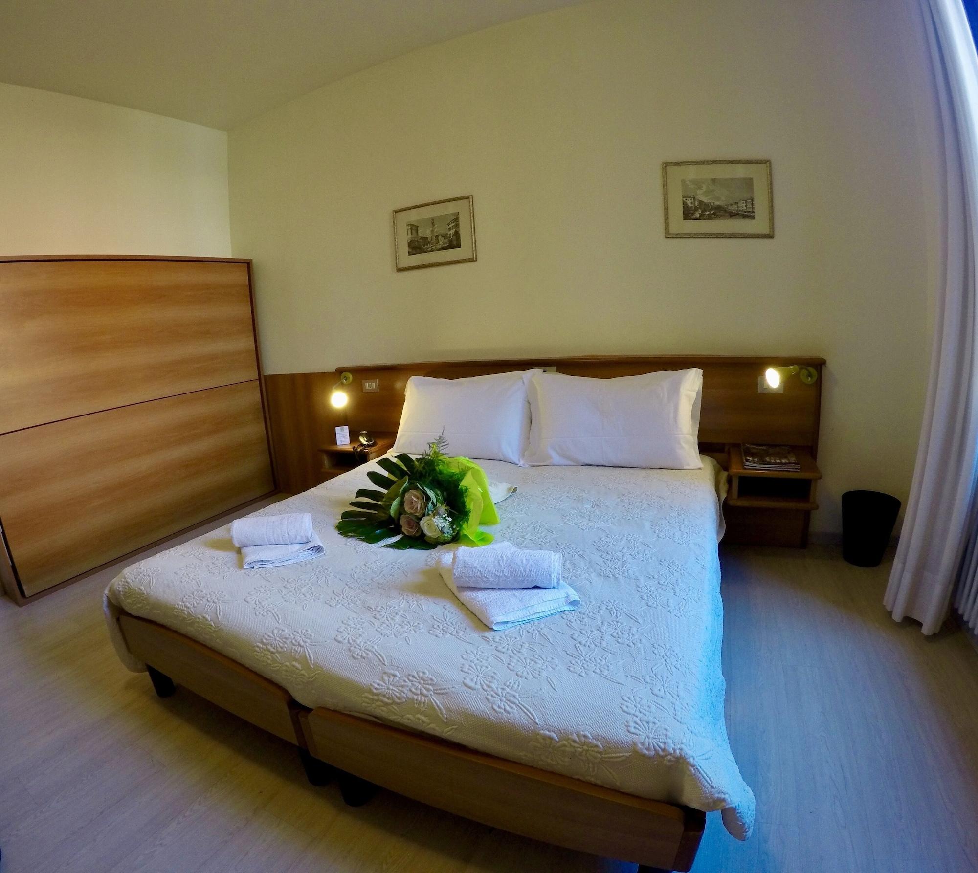 Silva Hotel *