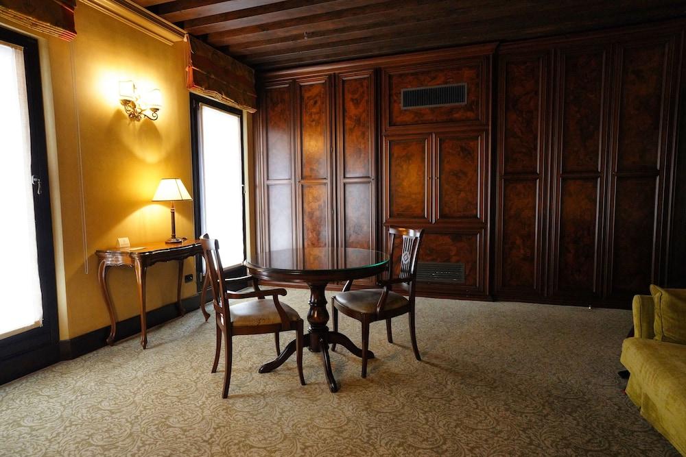 Residenza Grunwald Hotel 5*