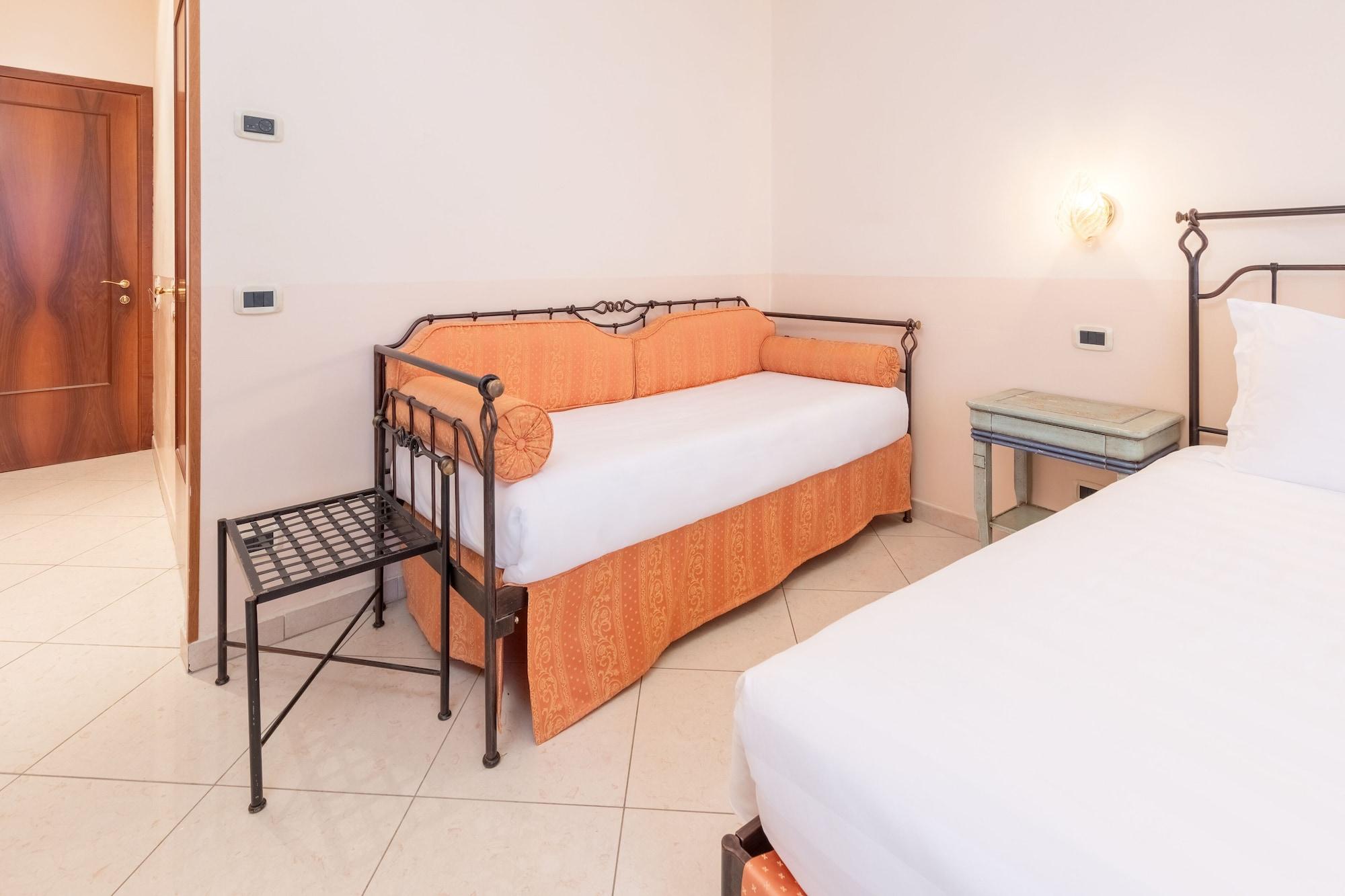 La Locandiera Bed & Breakfast 3*