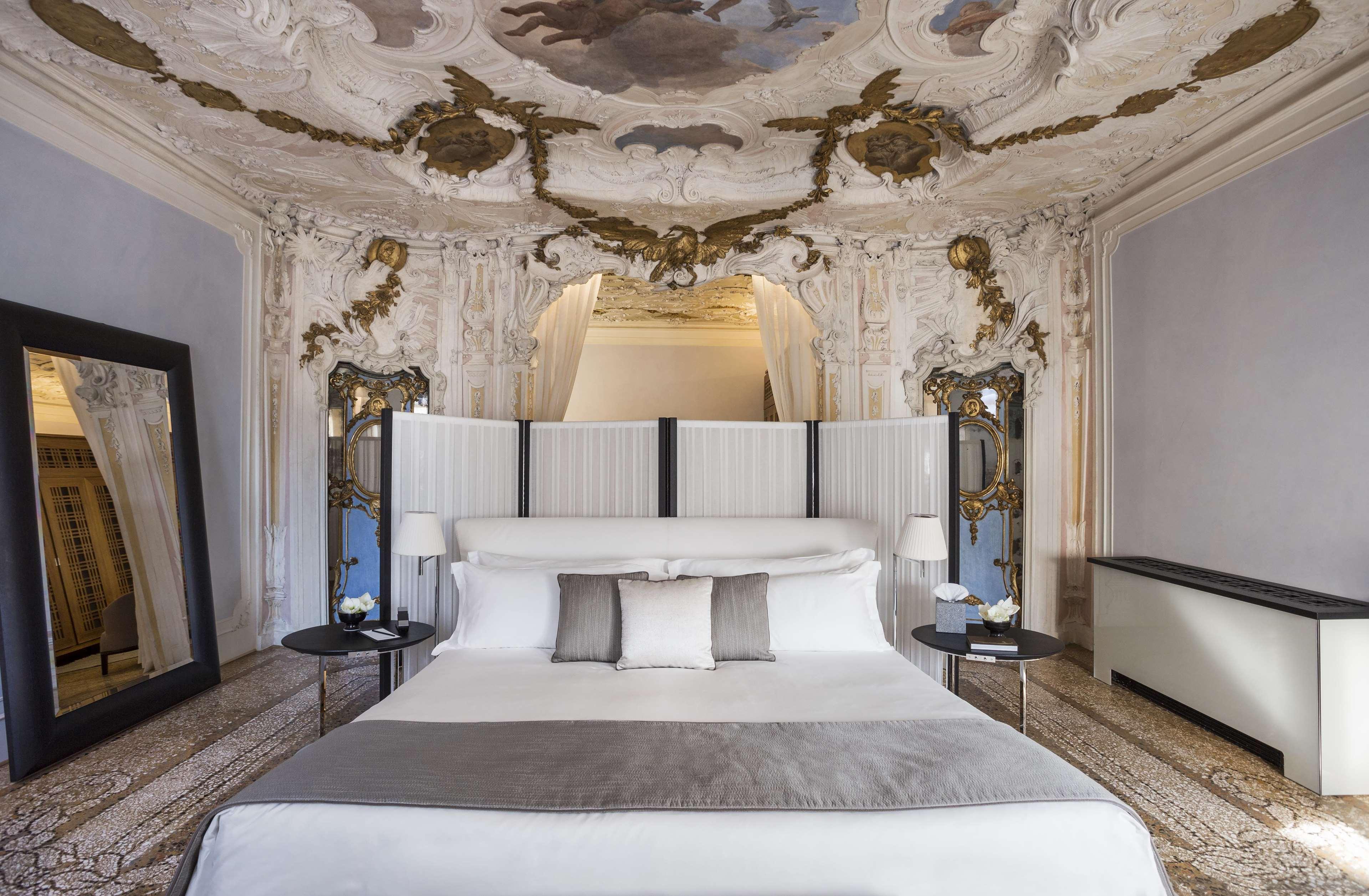 Aman Hotel 5*