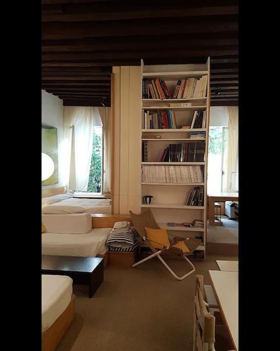 Open Space A Fra Architettura E Pittura, Fra Moderno E Antico Appartement Venise