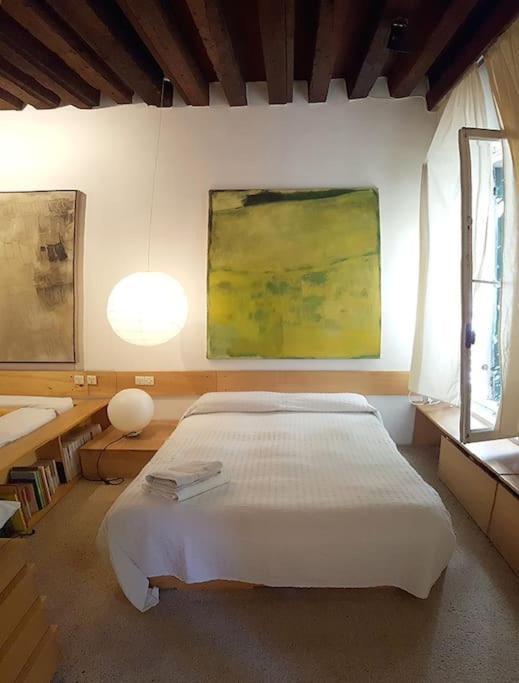 Open Space A Fra Architettura E Pittura, Fra Moderno E Antico Appartement