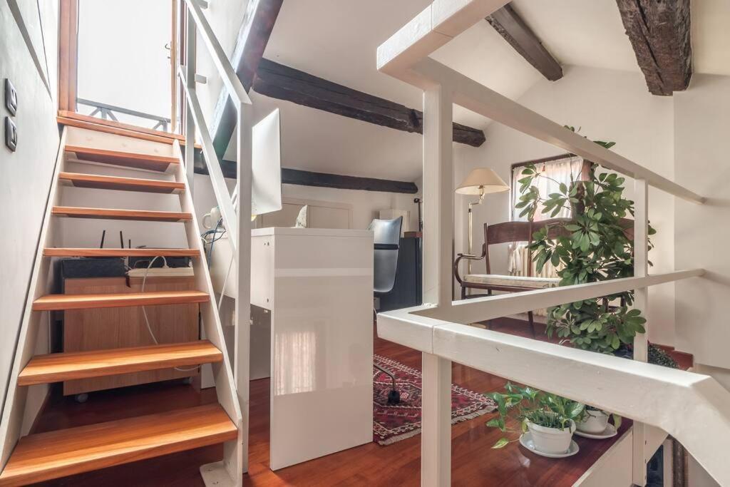 Appartement Charming Loft With Roof Terrace Close To S. Marco *