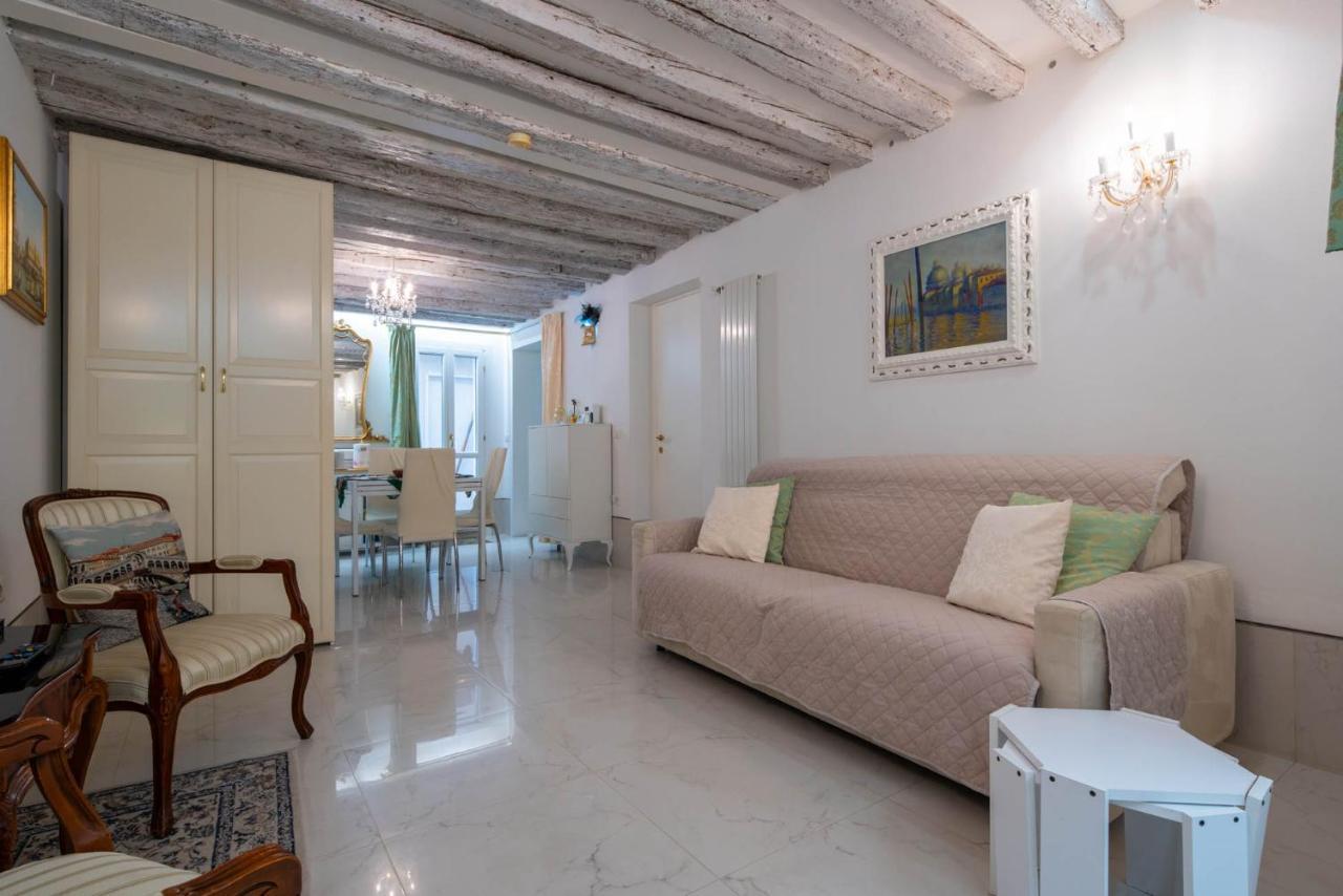 Loving In Venice, 5 Stars Appartement *